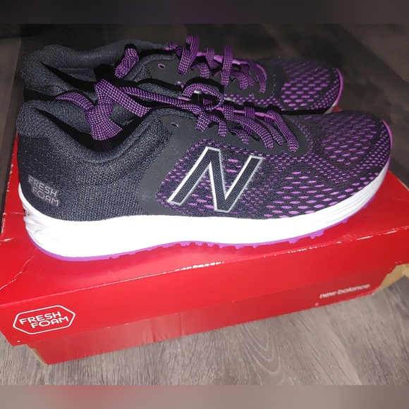 Womens new balance fresh foam Arishi V2 - Picture 1 of 4